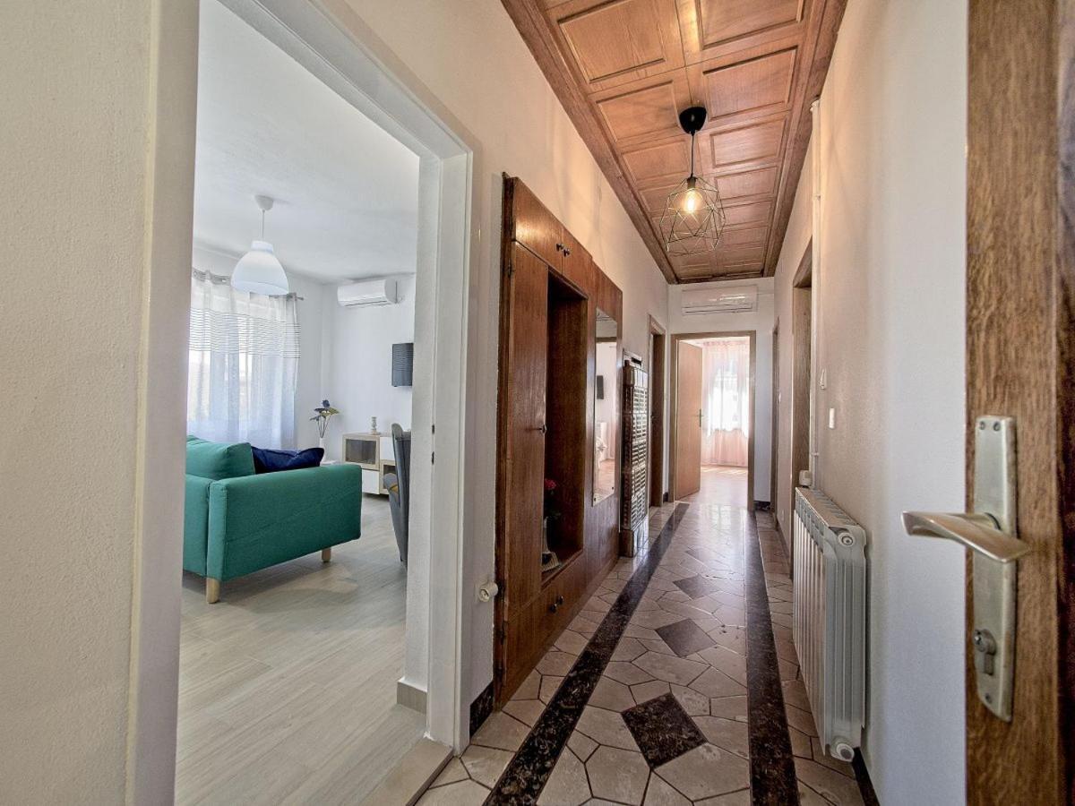 Apartman Nikica 포스티라 외부 사진